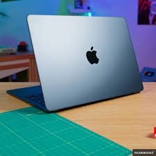 MacBook Pro 16" (2023)
